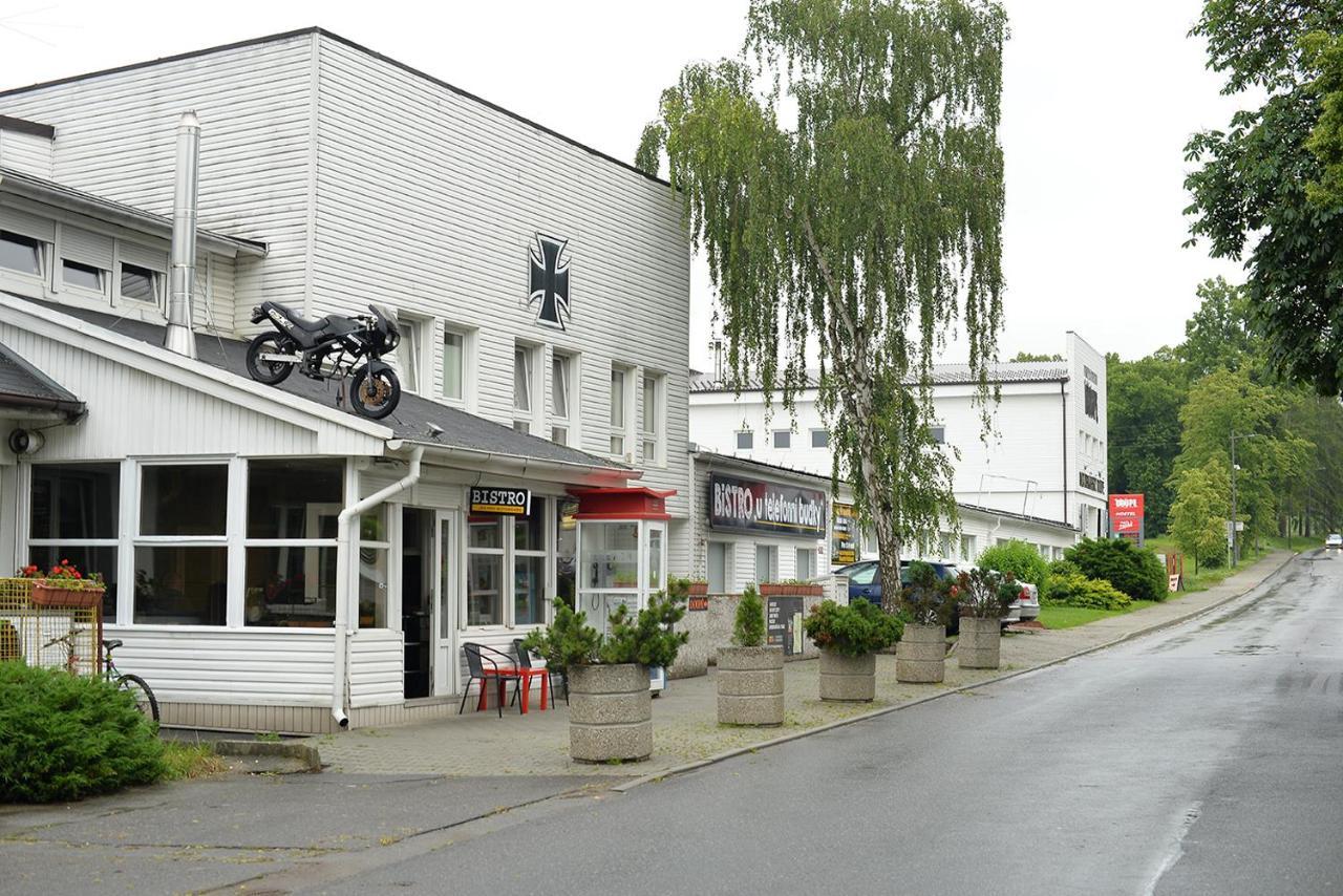 Hostel Doupe Humpolec Eksteriør billede