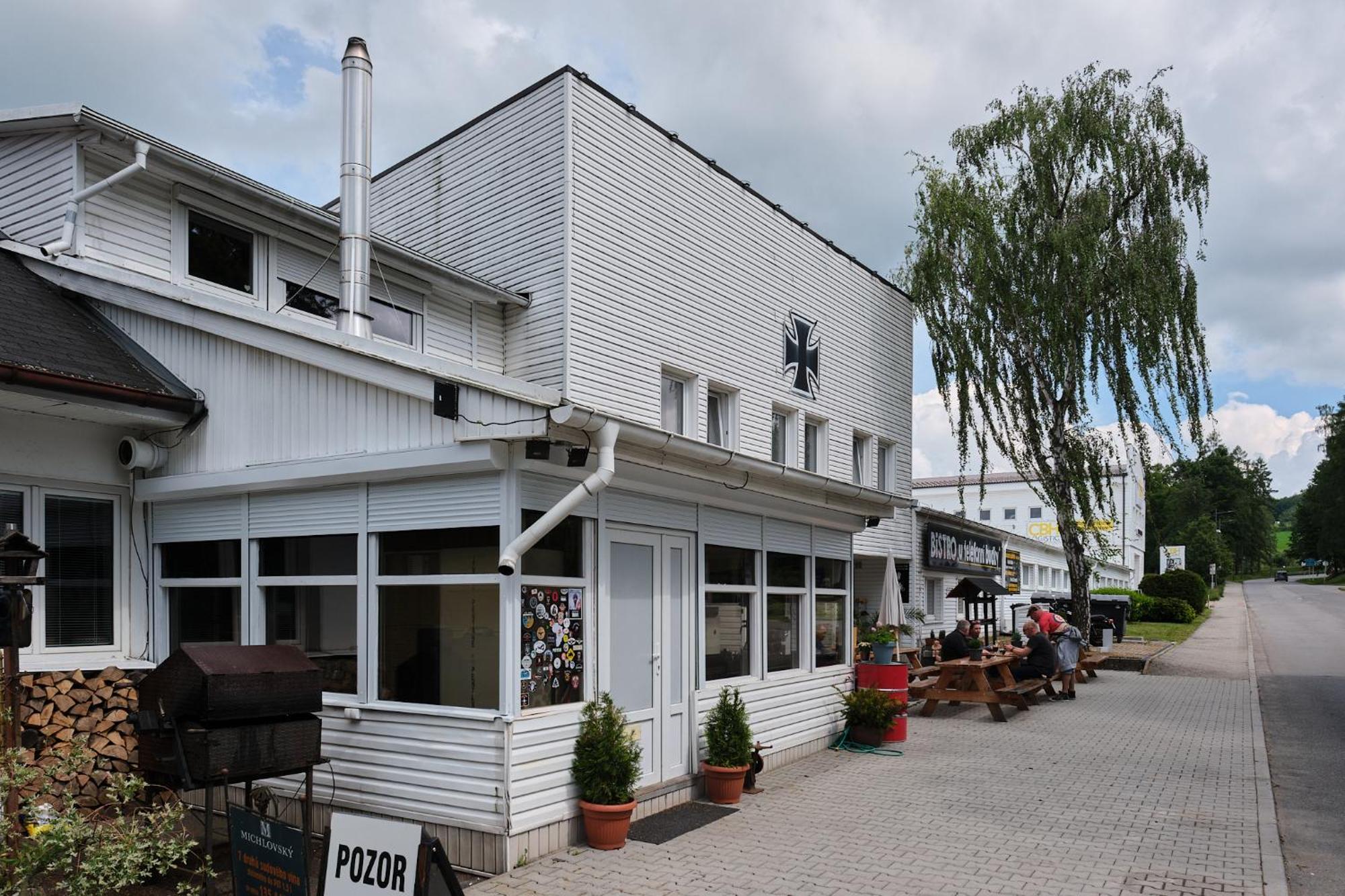 Hostel Doupe Humpolec Eksteriør billede